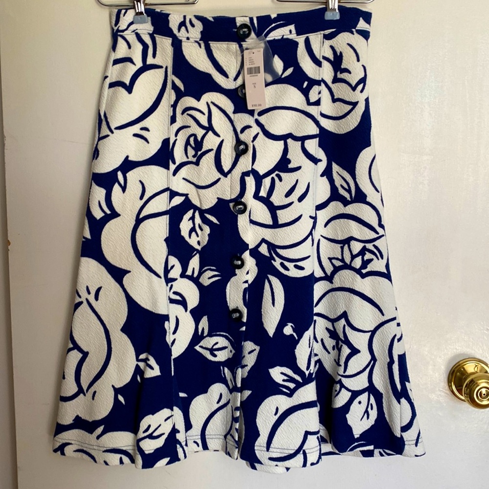 Maeve Blue and White Floral Midi-skirt. Size S
